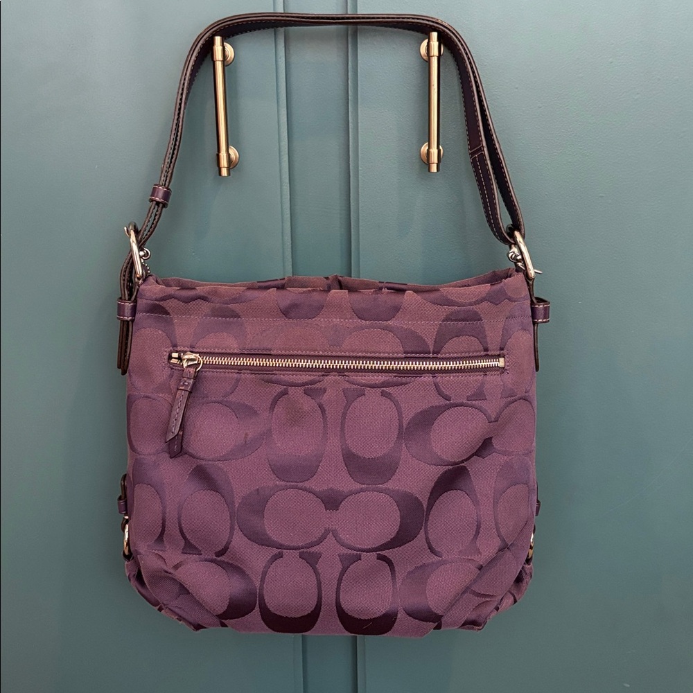 Coach purple Signature Duffle Shoulder Bag with matching wristlet F15067 - Picture 4 of 16